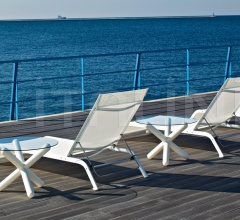 Шезлонг Lazy Lettino фабрика Serralunga