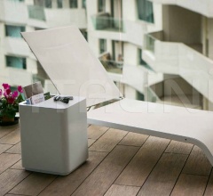 Журнальный столик Dado Журнальный столик Dado фабрика Serralunga