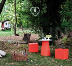 Столик Lounge Cube Столик Lounge Cube фабрика Serralunga