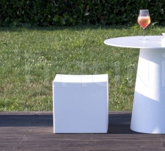 Столик Lounge Cube Столик Lounge Cube фабрика Serralunga