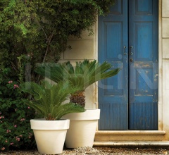 Кашпо Bordato Liscio Кашпо Bordato Liscio фабрика Serralunga