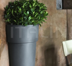 Кашпо Marcantonio Au Mur Кашпо Marcantonio Au Mur фабрика Serralunga