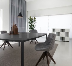 Стол обеденный TENSE CURVE Стол обеденный TENSE CURVE фабрика Mdf Italia