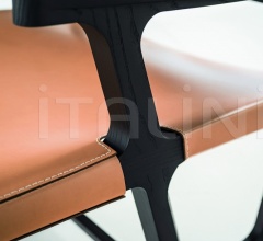 Кресло AINDA BRACCIOLO фабрика Frigerio