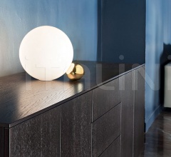 Настольный светильник Copycat Настольный светильник Copycat фабрика Flos