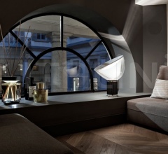 Настольный светильник Taccia Настольный светильник Taccia фабрика Flos