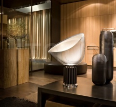 Настольный светильник Taccia Настольный светильник Taccia фабрика Flos