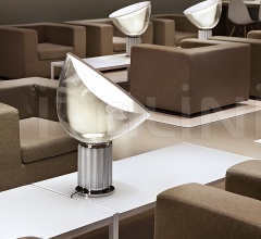 Настольный светильник Taccia Настольный светильник Taccia фабрика Flos