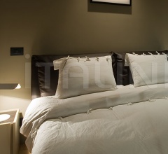 Итальянские Настольные светильники - Настольный светильник Tab T Итальянские Настольные светильники - Настольный светильник Tab T фабрика Flos