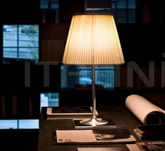 Итальянские Настольные светильники - Настольный светильник Ktribe T2 Итальянские Настольные светильники - Настольный светильник Ktribe T2 фабрика Flos