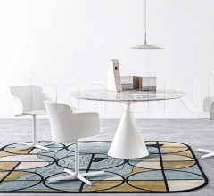 Стол обеденный Clay фабрика Desalto