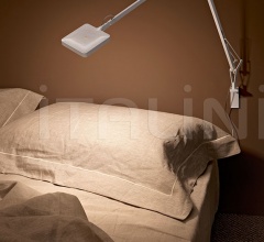 Итальянские Настольные светильники - Настольный светильник Kelvin Led Desk support (hidden cable) Итальянские Настольные светильники - Настольный светильник Kelvin Led Desk support (hidden cable) фабрика Flos