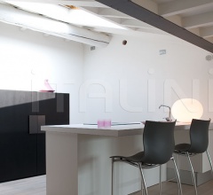 Итальянские Настольные светильники - Настольный светильник Glo-Ball Basic Итальянские Настольные светильники - Настольный светильник Glo-Ball Basic фабрика Flos