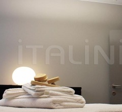 Итальянские Настольные светильники - Настольный светильник Glo-Ball Basic Итальянские Настольные светильники - Настольный светильник Glo-Ball Basic фабрика Flos