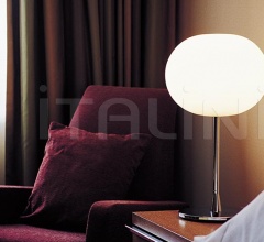 Итальянские Настольные светильники - Настольный светильник GLO-BALL T Итальянские Настольные светильники - Настольный светильник GLO-BALL T фабрика Flos