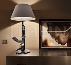 Итальянские Настольные светильники - Настольный светильник Guns - Table Gun Итальянские Настольные светильники - Настольный светильник Guns - Table Gun фабрика Flos