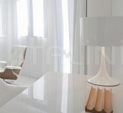 Итальянские Настольные светильники - Настольный светильник Spun Light T Итальянские Настольные светильники - Настольный светильник Spun Light T фабрика Flos