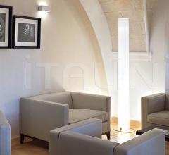 Итальянские Напольные светильники - Напольный светильник Stylos фабрика Flos