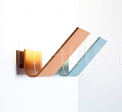 Итальянские Свет - Настенный светильник VIRGOLA Итальянские Свет - Настенный светильник VIRGOLA фабрика Lumen Center Italia