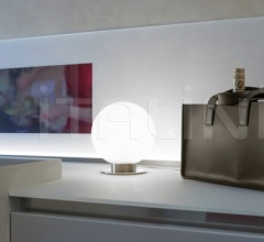 Итальянские Настольные светильники - Настольный светильник ICEGLOBE MINI 02 Итальянские Настольные светильники - Настольный светильник ICEGLOBE MINI 02 фабрика Lumen Center Italia