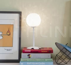 Итальянские Настольные светильники - Настольный светильник ICEGLOBE MICRO 03 Итальянские Настольные светильники - Настольный светильник ICEGLOBE MICRO 03 фабрика Lumen Center Italia