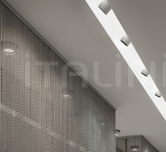 Итальянские Потолочные светильники - Потолочный светильник Light Cut Mini Итальянские Потолочные светильники - Потолочный светильник Light Cut Mini фабрика Flos