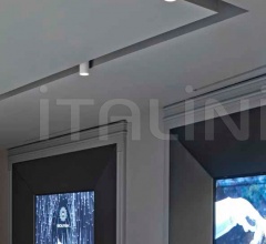 Итальянские Потолочные светильники - Потолочный светильник UT Spot Итальянские Потолочные светильники - Потолочный светильник UT Spot фабрика Flos