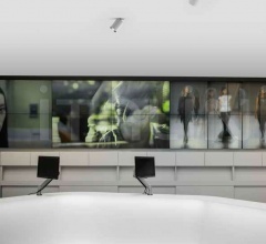 Итальянские Потолочные светильники - Потолочный светильник UT Spot Итальянские Потолочные светильники - Потолочный светильник UT Spot фабрика Flos