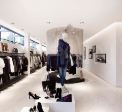 Итальянские Потолочные светильники - Потолочный светильник Pure Spot Итальянские Потолочные светильники - Потолочный светильник Pure Spot фабрика Flos