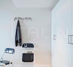 Итальянские Потолочные светильники - Потолочный светильник Compass Box Итальянские Потолочные светильники - Потолочный светильник Compass Box фабрика Flos