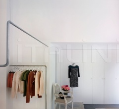 Итальянские Потолочные светильники - Потолочный светильник Battery Итальянские Потолочные светильники - Потолочный светильник Battery фабрика Flos