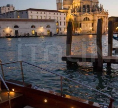 Настенный светильник G-O Настенный светильник G-O фабрика Flos