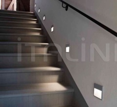 Настенный светильник Box Настенный светильник Box фабрика Flos