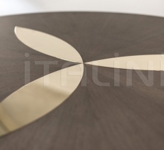 Стол обеденный Trefoil Стол обеденный Trefoil фабрика Emmemobili