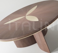 Стол обеденный Trefoil Стол обеденный Trefoil фабрика Emmemobili