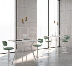 Барный стул atlas stool Барный стул atlas stool фабрика Alias