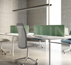 Итальянские Кресла офисные - Кресло slim conference high 5 Итальянские Кресла офисные - Кресло slim conference high 5 фабрика Alias