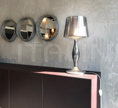 Итальянские Настольные светильники - Настольная лампа LIZA TABLE Итальянские Настольные светильники - Настольная лампа LIZA TABLE фабрика Slamp