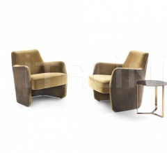 Кофейный столик Clip фабрика Giulio Marelli