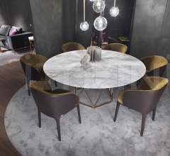 Стол обеденный Tatlin фабрика Giulio Marelli