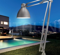 Итальянские Уличные светильники - Напольный светильник The Great Jj Outdoor Итальянские Уличные светильники - Напольный светильник The Great Jj Outdoor фабрика Leucos