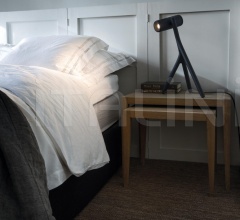 Итальянские Настольные светильники - Настольный светильник Medard Итальянские Настольные светильники - Настольный светильник Medard фабрика Modular Lighting Instruments