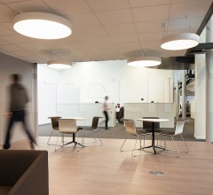 Итальянские Потолочные светильники - Потолочный светильник Flat moon Итальянские Потолочные светильники - Потолочный светильник Flat moon фабрика Modular Lighting Instruments