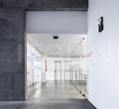 Итальянские Свет - Настенный светильник Spock Итальянские Свет - Настенный светильник Spock фабрика Modular Lighting Instruments