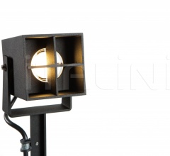 Итальянские Уличные светильники - Напольный светильник Julien square Итальянские Уличные светильники - Напольный светильник Julien square фабрика Modular Lighting Instruments