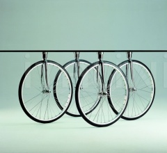 Столик TOUR Столик TOUR фабрика FontanaArte