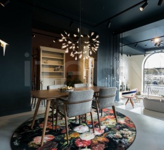 Стул с подлокотниками Zio Dining Chair Стул с подлокотниками Zio Dining Chair фабрика Moooi