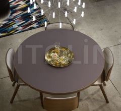 Стол обеденный Container Table Bodhi фабрика Moooi