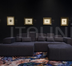 Ковер CALLIGRAPHY BIRD фабрика Moooi