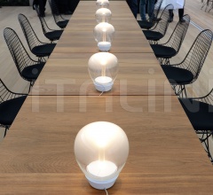 Настольный светильник Empatia table Настольный светильник Empatia table фабрика Artemide